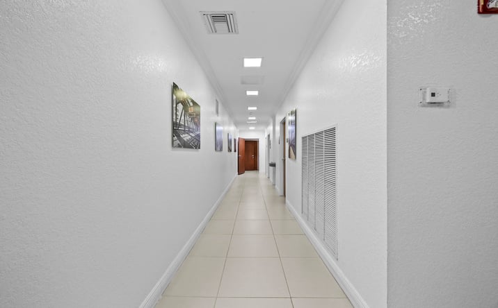 Pictures of Office property located at 1940 Harrison Street, Hollywood, FL 33020 for lease - image #1