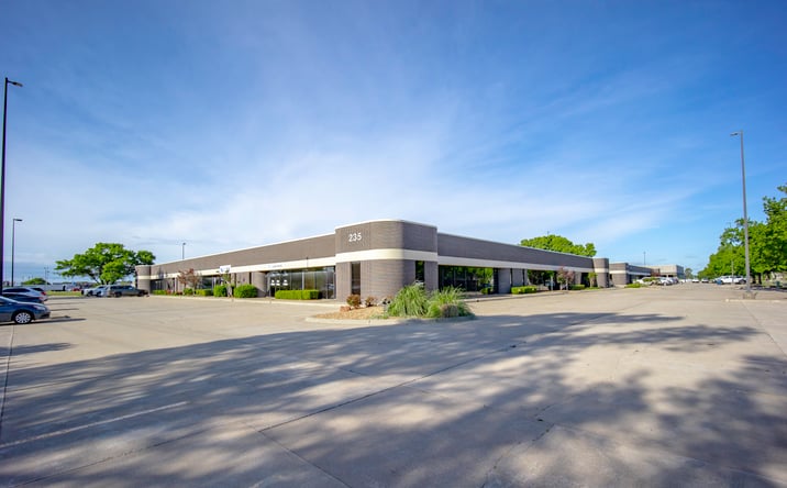 Pictures of Office, Industrial property located at 235 N MacArthur Blvd, Oklahoma City, OK 73127 for lease - image #1