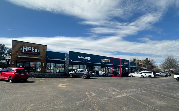 Pictures of Retail property located at 10323 Perry Hwy, Wexford, PA 15090 for lease - image #1