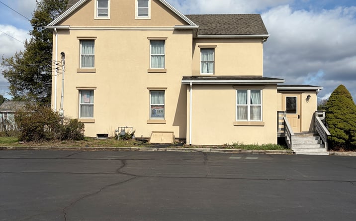 Pictures of Office property located at 1222 N 5th St, Stroudsburg, PA 18360 for lease - image #1