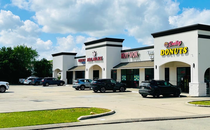 Pictures of Retail, Office property located at 36519 Oak Plaza Ave, Prairieville, LA 70769 for lease - image #1