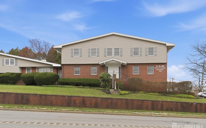 Pictures of Office property located at 764 Easton Avenue, Franklin Twsp, NJ 08873 for lease - image #1