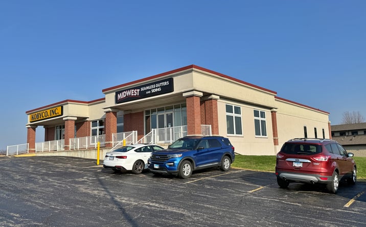 Pictures of Retail, Office property located at 4133 N Perryville Rd, Loves Park, IL 61111 for lease - image #1