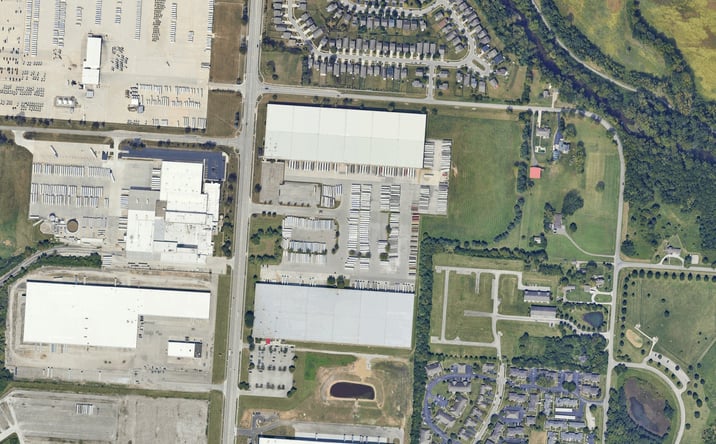 Pictures of Industrial property located at 3232 Alum Creek Dr, Columbus, OH 43207 for lease - image #1