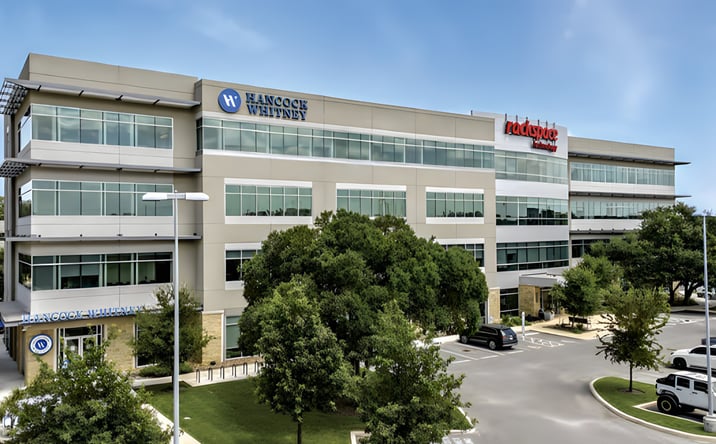 Pictures of Office property located at 19122 U.S. Hwy 281 N, San Antonio, TX 78258 for lease - image #1