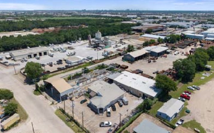 Pictures of Industrial property located at 10582 Spangler Rd, Dallas, TX 75220 for lease - image #1