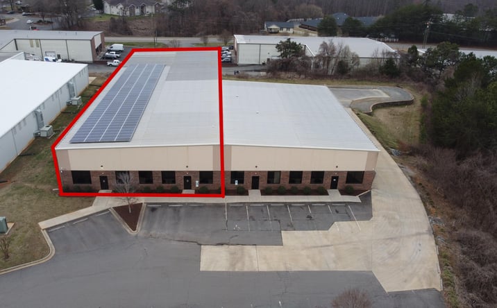 Pictures of Retail, Industrial property located at 129 Oakpark Dr, Mooresville, NC 28115 for lease - image #1
