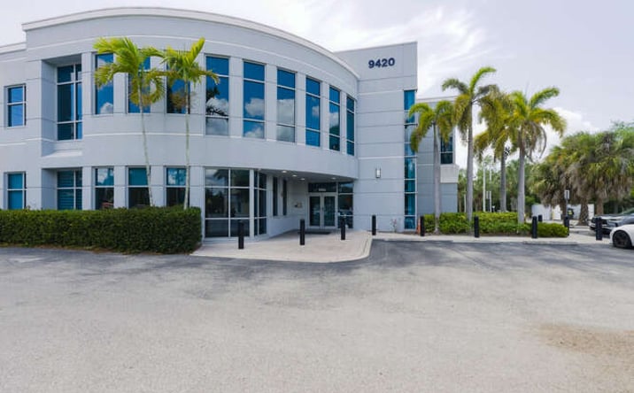 Pictures of Office property located at 9420 Bonita Beach Rd SE, Bonita Springs FL, Bonita Springs, FL 34135 for lease - image #1