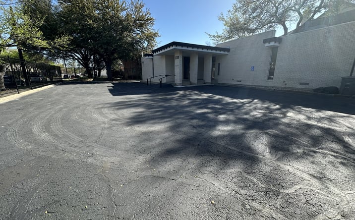 Pictures of Retail, Office property located at 3300 Douglas Ave, Dallas, TX 75219 for lease - image #1