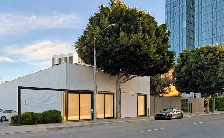 Pictures of Retail property located at 9970 S Santa Monica Blvd, Beverly Hills, CA 90212 for lease - image #1