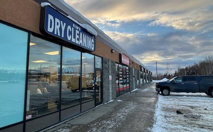 Pictures of Retail, Office property located at 5915 Lake Otis Pkwy, Anchorage, AK 99507 for lease - image #1