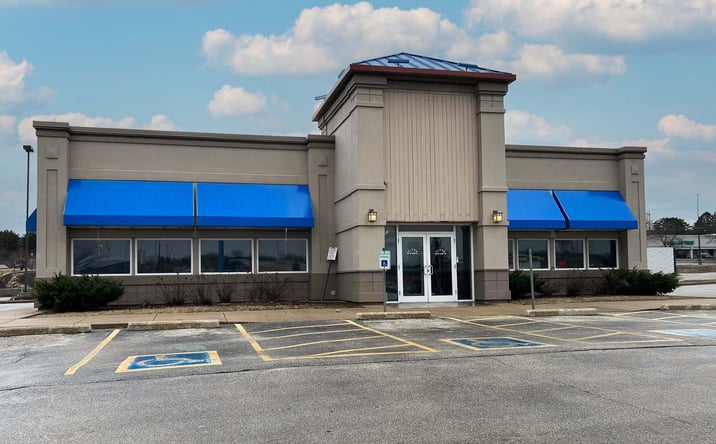 Pictures of Retail, Restaurant property located at 8101 W Brown Deer Rd, Milwaukee, WI 53223 for lease - image #1
