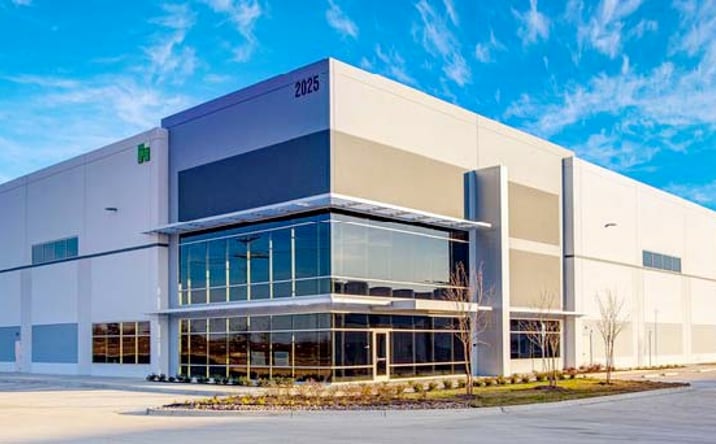 Pictures of Industrial property located at 2025 Midway Road Building B, Lewisville, TX 75056 for lease - image #1