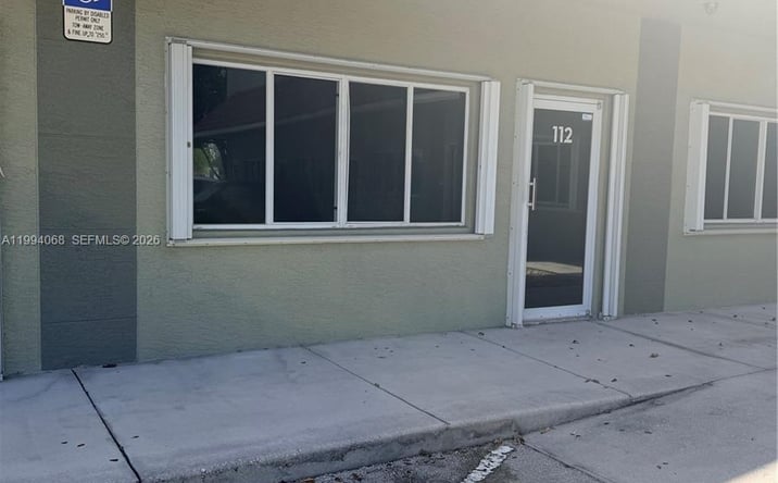 Pictures of Industrial, Office property located at 4700 W Prospect Rd # 112, Fort Lauderdale, FL 33309 for lease - image #1