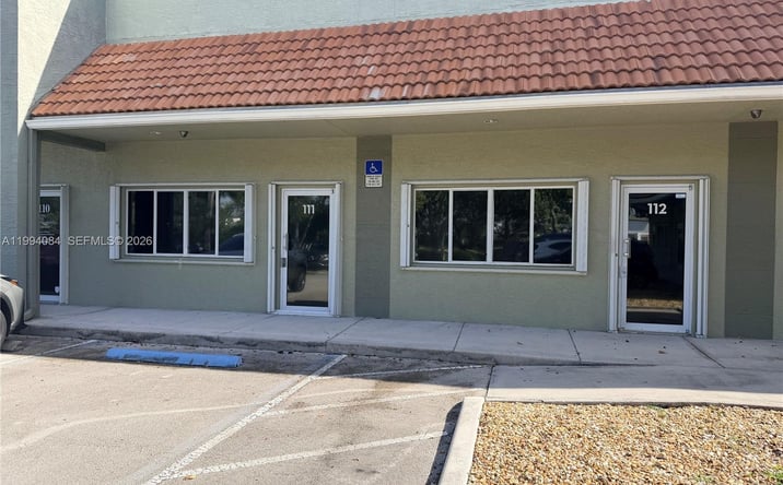 Pictures of Industrial property located at 4700 W Prospect Rd, Fort Lauderdale, FL 33309 for lease - image #1
