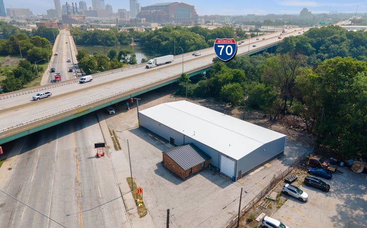 Pictures of Industrial property located at 1091 Kentucky Ave, Indianapolis, IN 46221 for lease - image #1