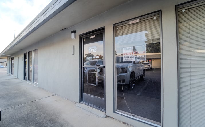 Pictures of Retail, Office property located at 1547 Starr Dr, Yuba City, CA 95993 for lease - image #1