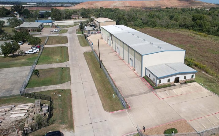 Pictures of Industrial property located at 15055 West Dr, Houston, TX 77053 for lease - image #1