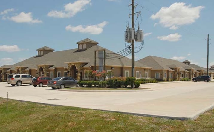 Pictures of Office property located at 12234 Shadow Creek Pkwy, Bldg. 5, Suite 110, Pearland, TX 77584 for lease - image #1