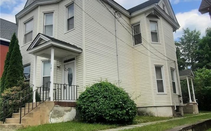 Pictures of Office property located at 141 Pike Street, Port Jervis, NY 12771 for lease - image #1