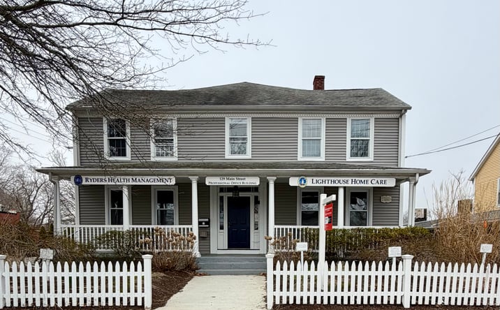 Pictures of Retail, Office property located at 129 Main St, Old Saybrook, CT 06475 for lease - image #1