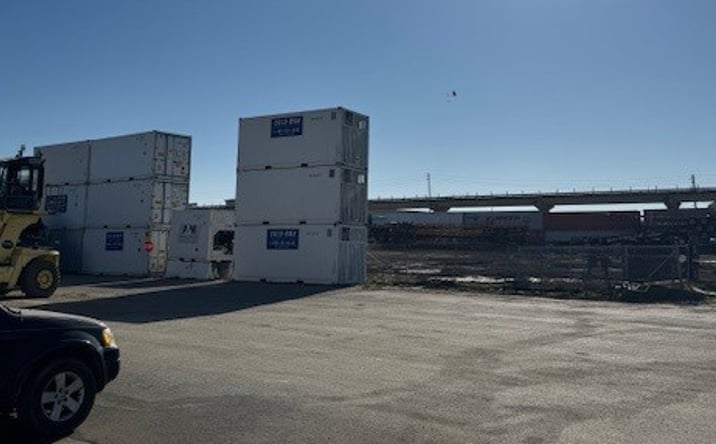 Pictures of Industrial property located at 850 92nd Ave, Oakland, CA 94603 for lease - image #1