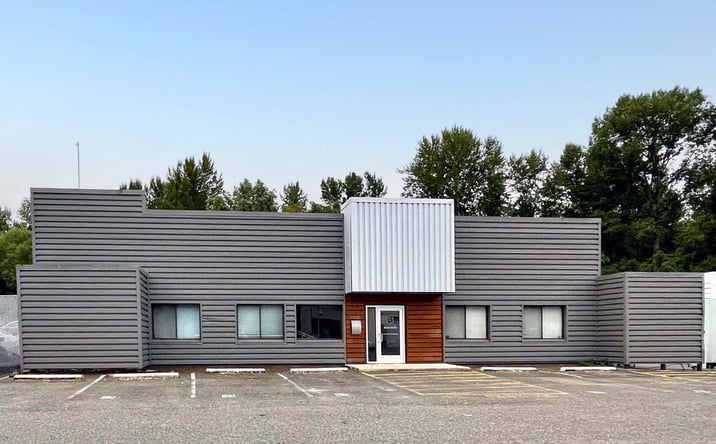 Pictures of Industrial property located at 13427 SE 27th Pl, Bellevue, WA 98005 for lease - image #1