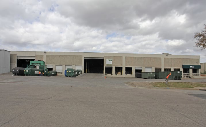 Pictures of Industrial property located at 1923 Meridian St, Arlington, TX 76011 for lease - image #1