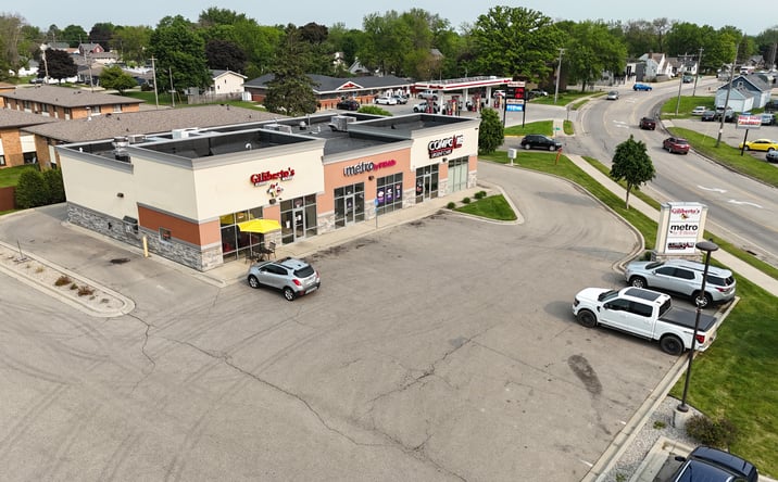 Pictures of Retail, Office property located at 1232 S Oak Ave, Owatonna, MN 55060 for lease - image #1
