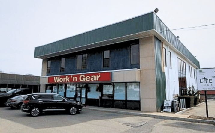 Pictures of Retail, Office, Restaurant property located at 1233 Main St, Worcester, MA 01603 for lease - image #1