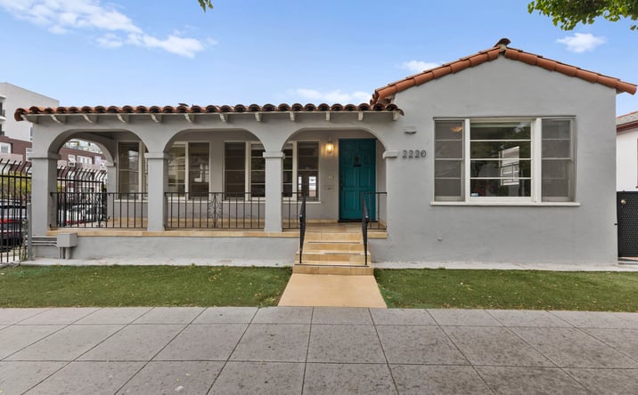 Pictures of Retail, Office property located at 2220 India St, San Diego, CA 92101 for lease - image #1