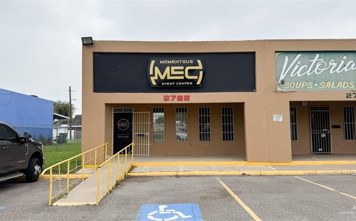 Pictures of Office, Retail property located at 2722 N Conway Avenue, Mission, TX 78574 for lease - image #1