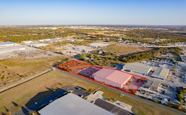 Pictures of Industrial property located at 8175 Bracken Creek Dr, San Antonio, TX 78266 for lease - image #1