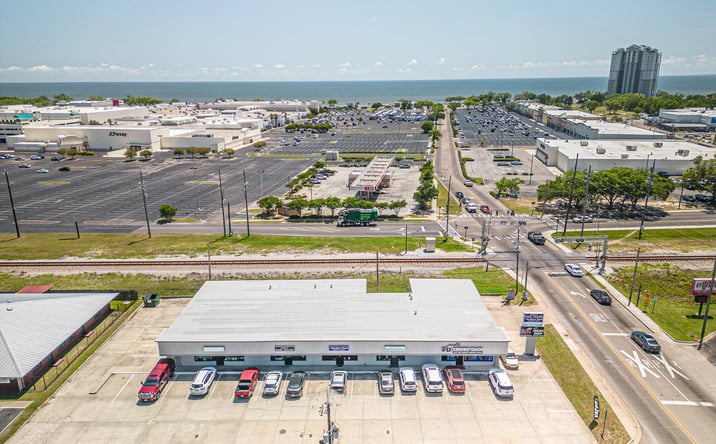 Pictures of Retail, Office property located at 2643 Executive Pl, Biloxi, MS 39531 for lease - image #1