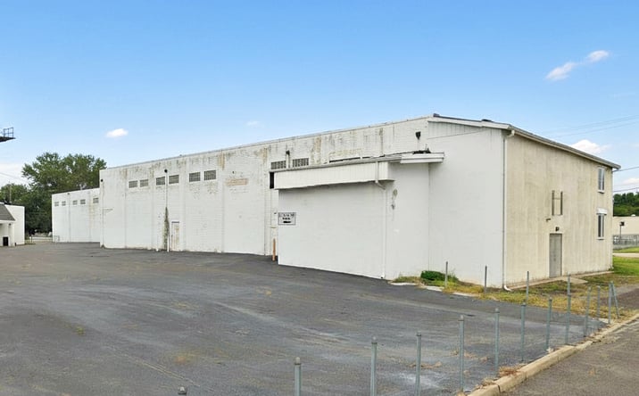 Pictures of Industrial property located at 619 Madison Street, Palmyra, NJ 08065 for lease - image #1
