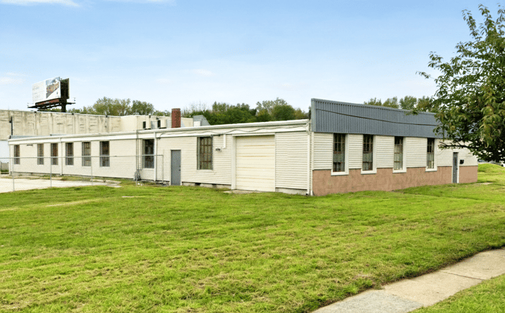 Pictures of Industrial property located at 315 Market St, Palmyra, NJ 08065 for lease - image #1
