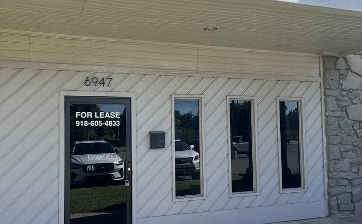 Pictures of Retail, Office, Special Purpose property located at 6973 E 71st St, Tulsa, OK 74133 for lease - image #1