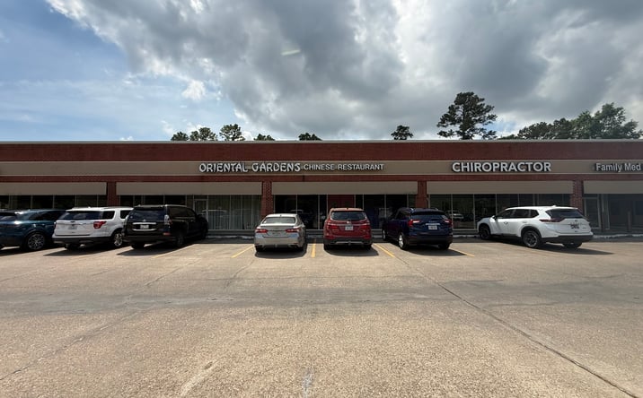 Pictures of Restaurant property located at 1528 Kingwood Dr, Kingwood, TX 77339 for lease - image #1