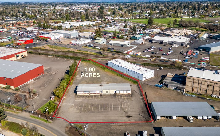 Pictures of Industrial property located at 3010 Industrial Way NE, Salem, OR 97301 for lease - image #1