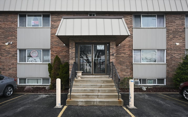 Pictures of Office property located at 1101 W IRVING PARK Road, Bensenville, IL 60106 for lease - image #1