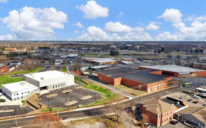 Pictures of Industrial property located at 916 Patterson Ave, Winston-Salem, NC 27101 for lease - image #1