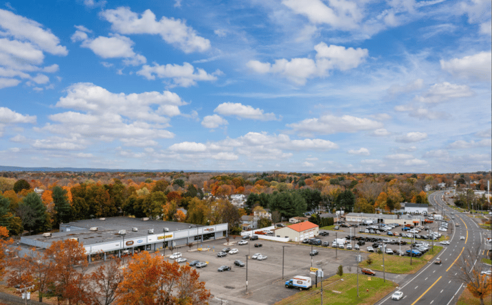 Pictures of Retail property located at 481 Enfield St, Enfield, CT 06082 for lease - image #1
