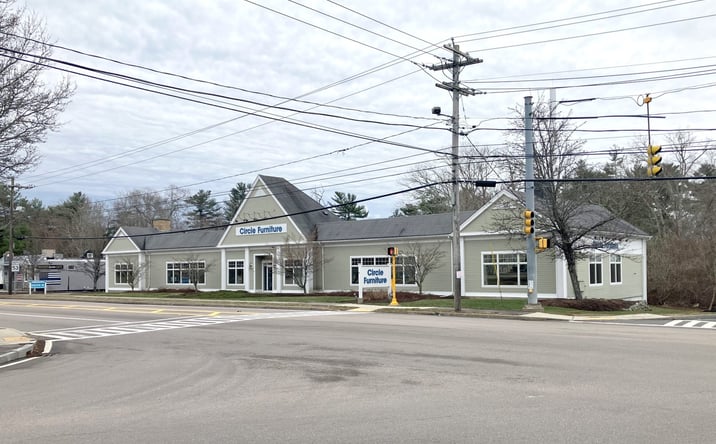 Pictures of Retail property located at 85 Washington St, Pembroke, MA 02359 for lease - image #1