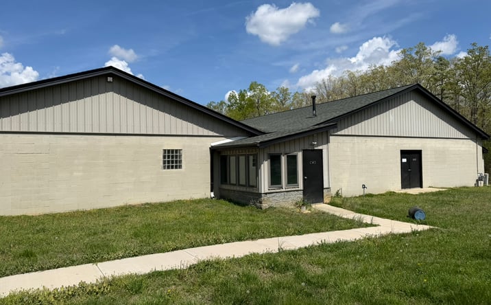 Pictures of Industrial property located at 1017 Mt Zion Church Rd, Thomasville, NC 27360 for lease - image #1