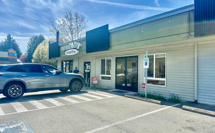 Pictures of Retail, Office property located at 16717 Redmond Wy, Redmond, WA 98052 for lease - image #1