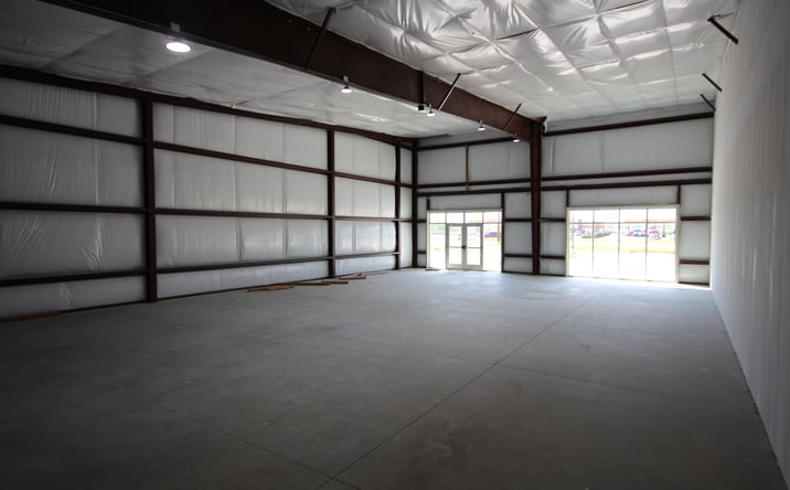 Pictures of Retail, Office, Restaurant property located at 900 Meriweather, Okmulgee, OK 74447 for lease - image #1