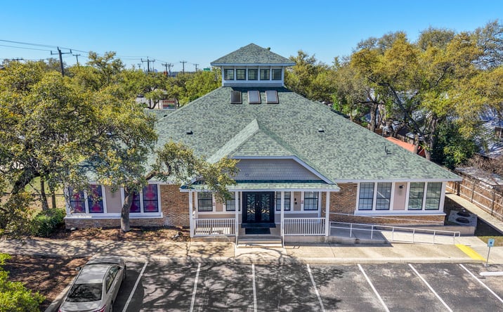 Pictures of Retail, Office, Special Purpose property located at 13431 Blanco Rd, San Antonio, TX 78216 for lease - image #1
