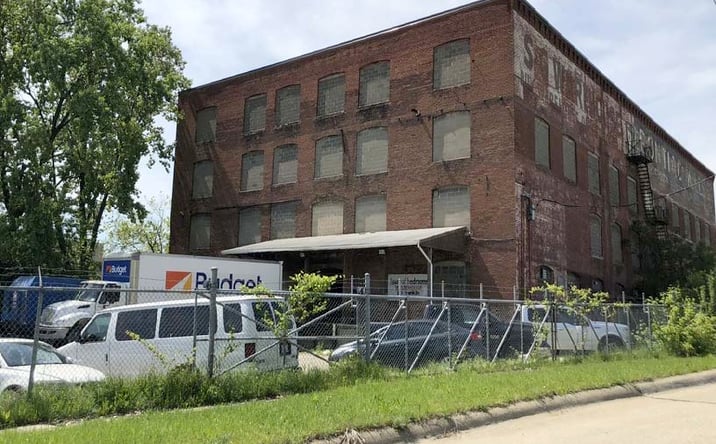 Pictures of Industrial property located at 20 Franklin Road, Pontiac, MI 48341 for lease - image #1