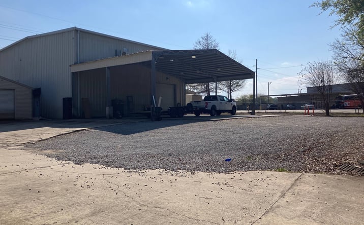 Pictures of Industrial property located at 2502 Eslava Creek Pkwy, Mobile, AL 36606 for lease - image #1