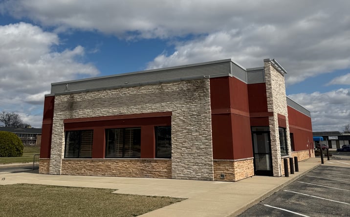 Pictures of Retail, Restaurant property located at 2051 West Broadway, Monona, WI 53713 for lease - image #1
